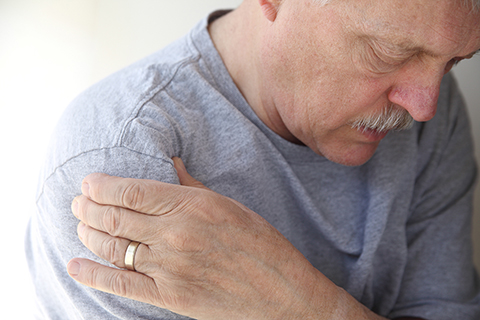 Physical Therapy Miami, FL - Shoulder Pain Treatment